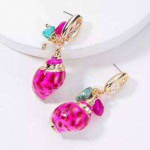 Pink Gold Leopard Conch Shell Earrings